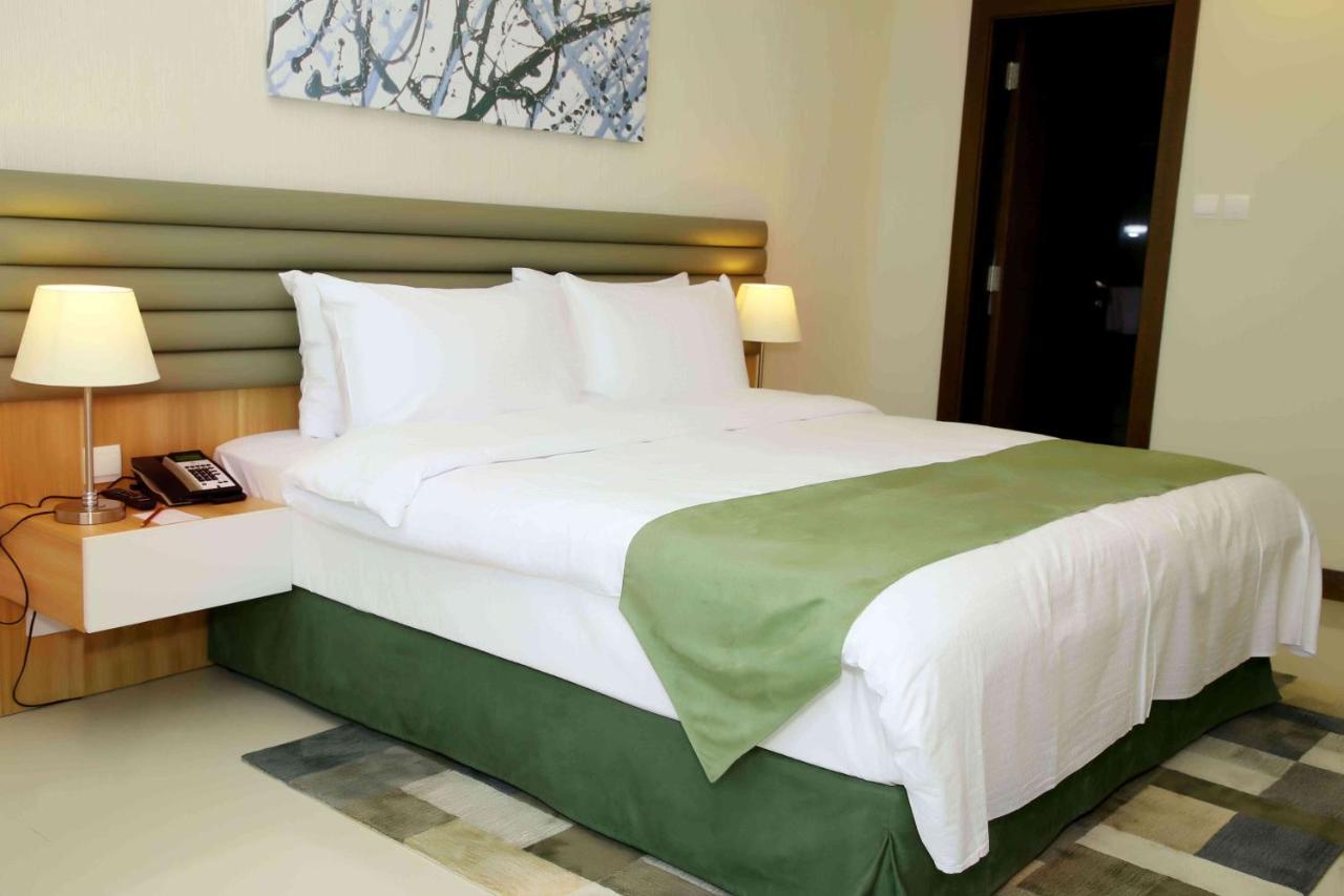 Gulf Executive & Juffair Aparthotel 4*