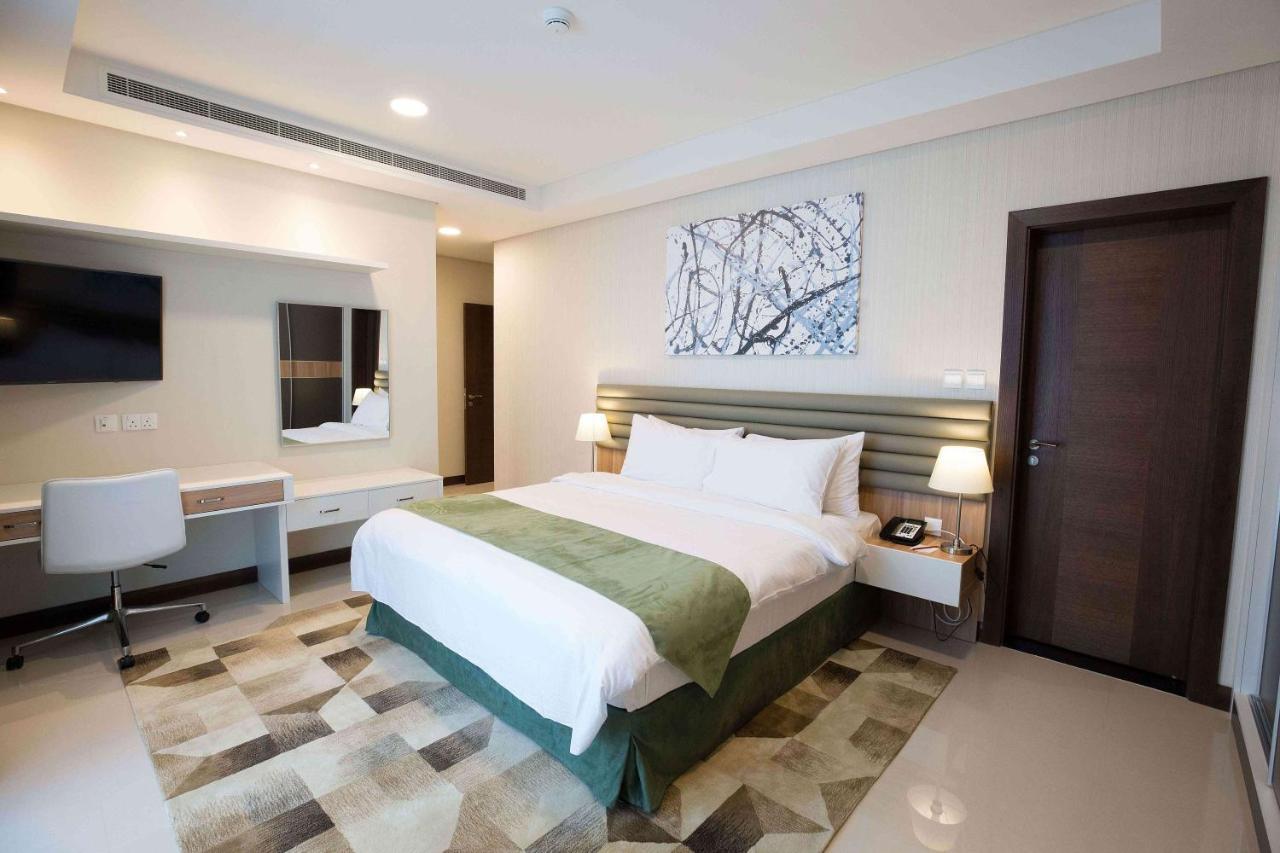 Aparthotel Gulf Executive & Juffair 4*